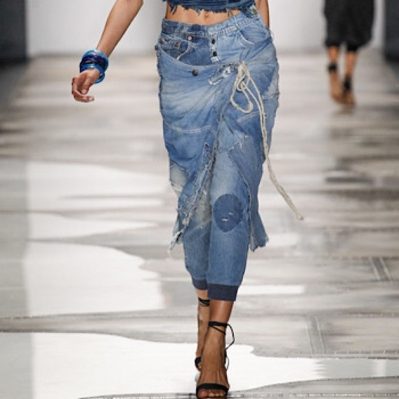 MISSLOOK Denim - MISSLOOK Distressed Front Wrap Jeans